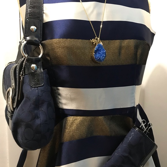 Coach Shoulder Bag - Picture 2 of 3